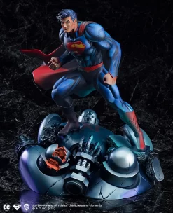 GOOD SMILE COMPANY Art Respect: Superman 1/6 Scale Figure