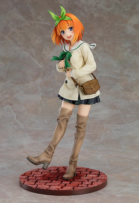 GOOD SMILE COMPANY The Quintessential Quintuplets ∬ Yotsuba Nakano: Date Style Ver. 1/6 Scale Figure 1 GOOD SMILE COMPANY The Quintessential Quintuplets ∬ Yotsuba Nakano: Date Style Ver. 1/6 Scale Figure
