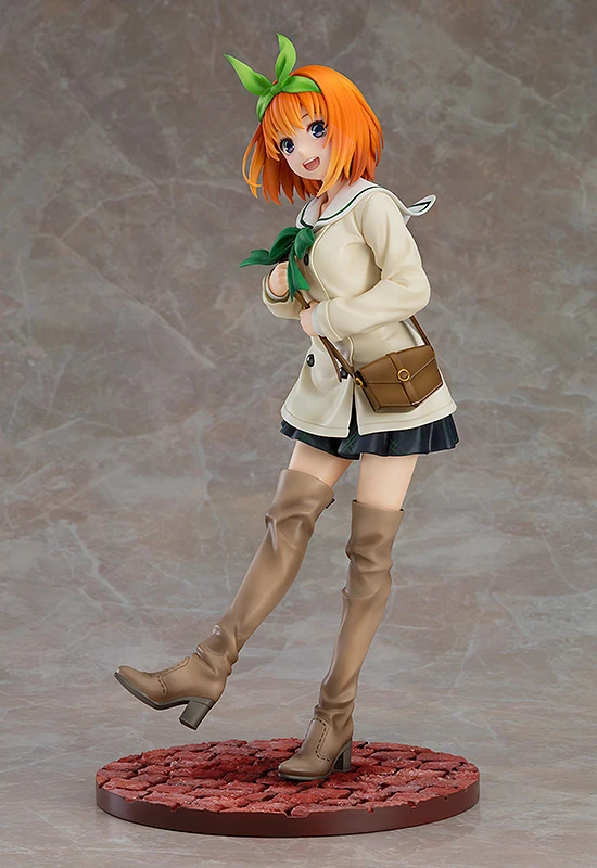 GOOD SMILE COMPANY The Quintessential Quintuplets ∬ Yotsuba Nakano: Date Style Ver. 1/6 Scale Figure 3 GOOD SMILE COMPANY The Quintessential Quintuplets ∬ Yotsuba Nakano: Date Style Ver. 1/6 Scale Figure - Image 3